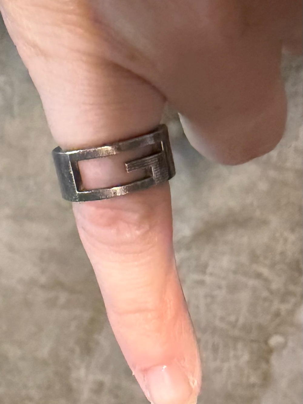 Small Tarnish Gucci Ring